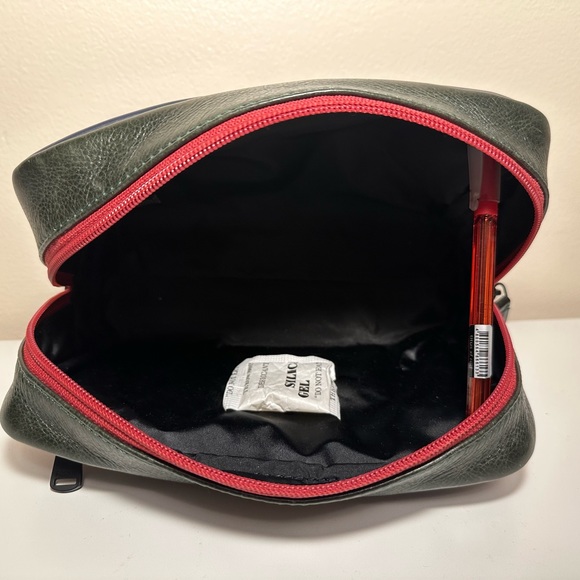 SHAVE KIT - Picture 3 of 7